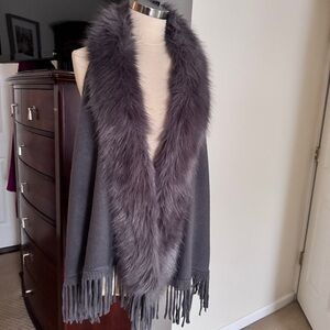 Elegant Gray Faux Fur Trimmed Women's Coat